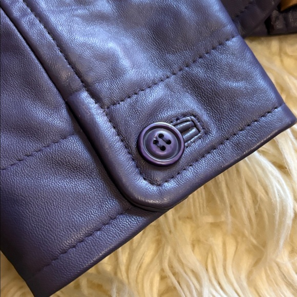 IE designed leather jacket - Picture 2 of 6